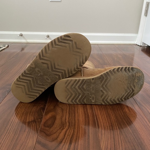 UGG Classic Short II Boot Chestnut - Picture 6 of 8